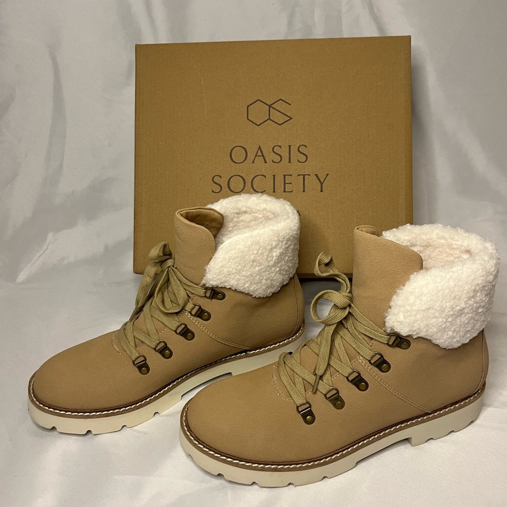Oasis Society Tan Lace-up Boots